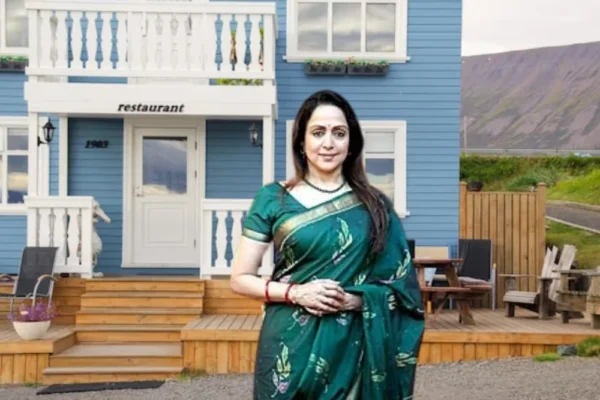 Hema Malini Age, Height, Boyfriend, Family Biography & Much More