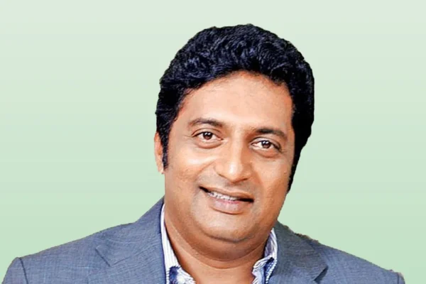 Prakash Raj Age, Height, Girlfriend, Family Biography & Much More