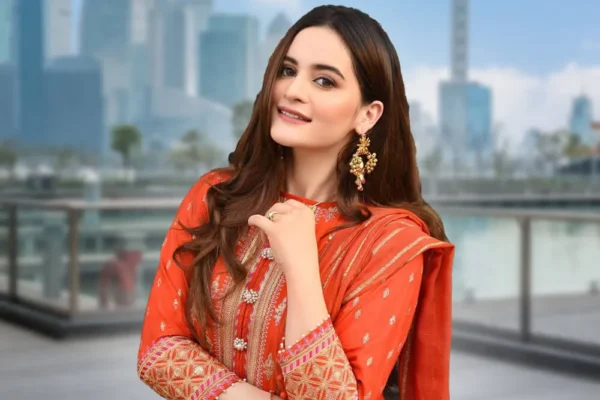 Aiman Khan Age, Height, Boyfriend, Family Biography & Much More