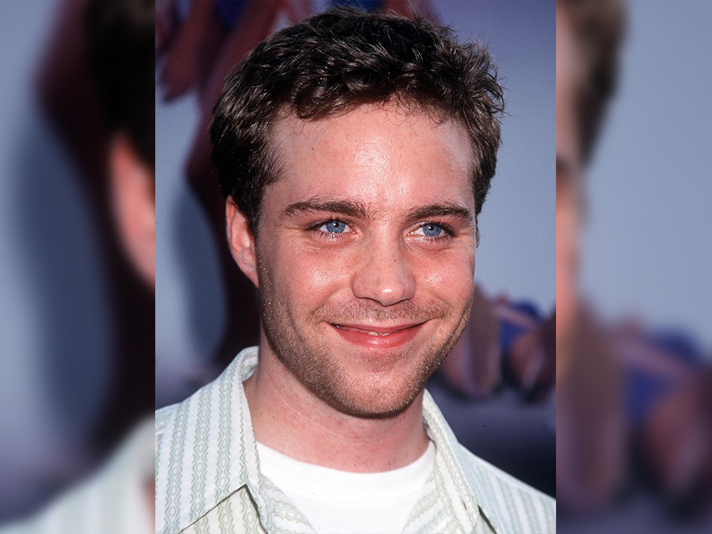 Jonathan Brandis age Age, Height, Girlfriend, Family Biography & Much More