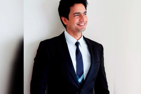 Rahul Sharma Micromax Age, Height, Girlfriend, Family Biography & Much More