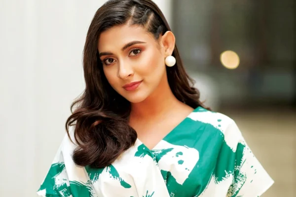 Mehazabien Chowdhury Age, Height, Boyfriend, Family Biography & Much More