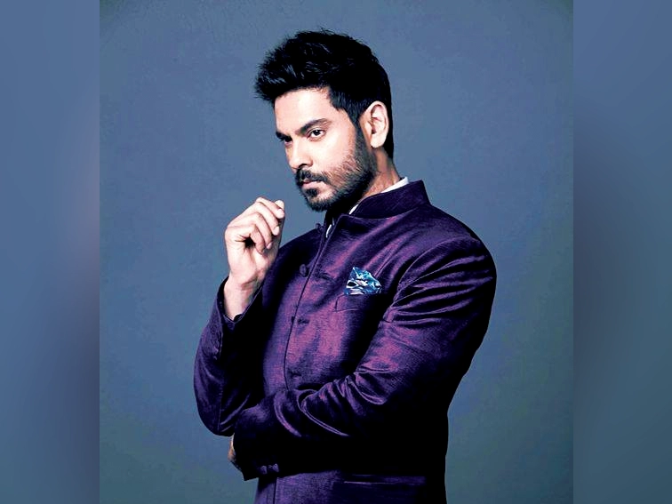 Keith Sequeira Age, Height, Girlfriend, Family Biography & Much More