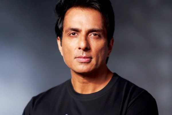 Sonu Sood Age, Height, Girlfriend, Family Biography & Much More