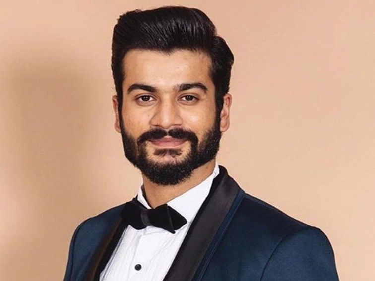 Sunny Kaushal Age, Height, Girlfriend, Family Biography & Much More