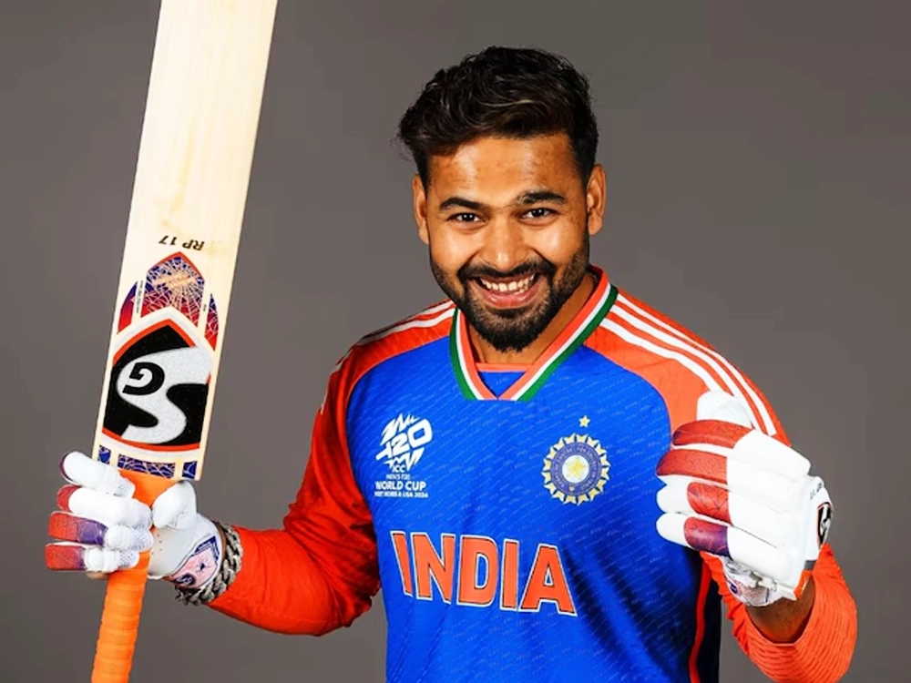 Rishabh Pant Age, Height, Girlfriend, Family Biography & Much More