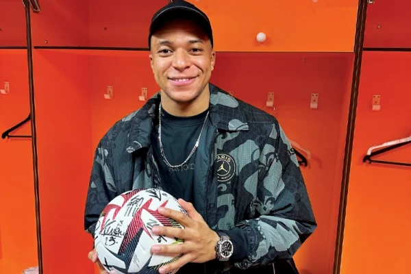 Kylian Mbappe Age, Height, Girlfriend, Family Biography & Much More