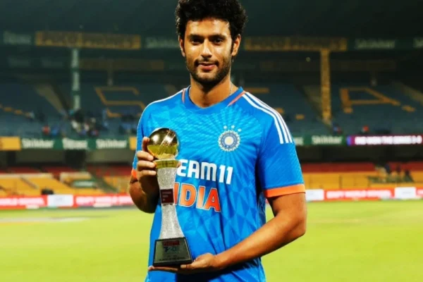 Shivam Dube Age, Height, Girlfriend, Family Biography & Much More