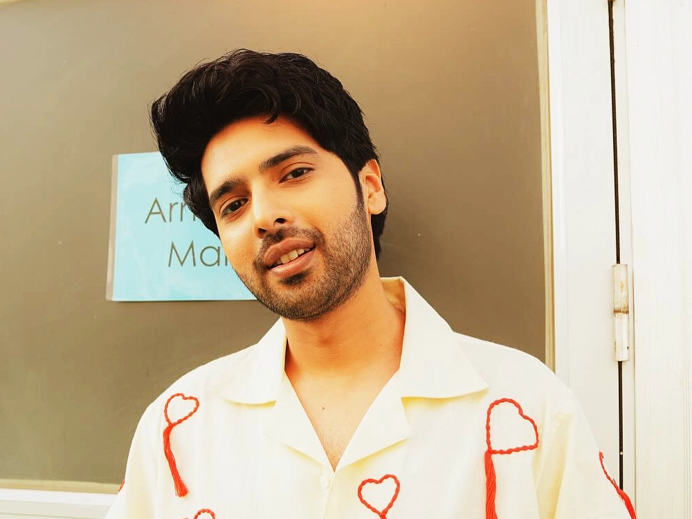 Armaan Malik Age, Height, Girlfriend, Family Biography & Much More