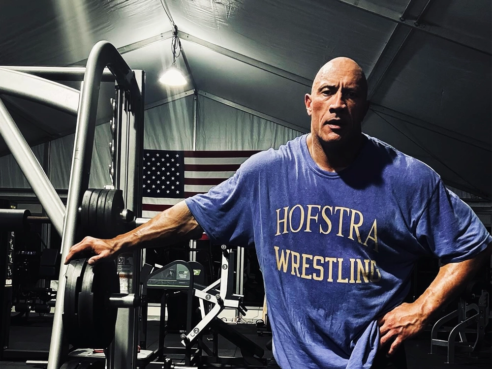 Dwayne Johnson Age, Height, Girlfriend, Family Biography & Much More