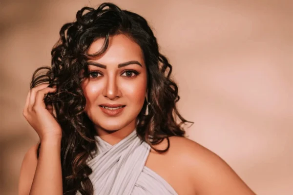 Catherine Tresa Age, Height, Boyfriend, Family Biography & Much More