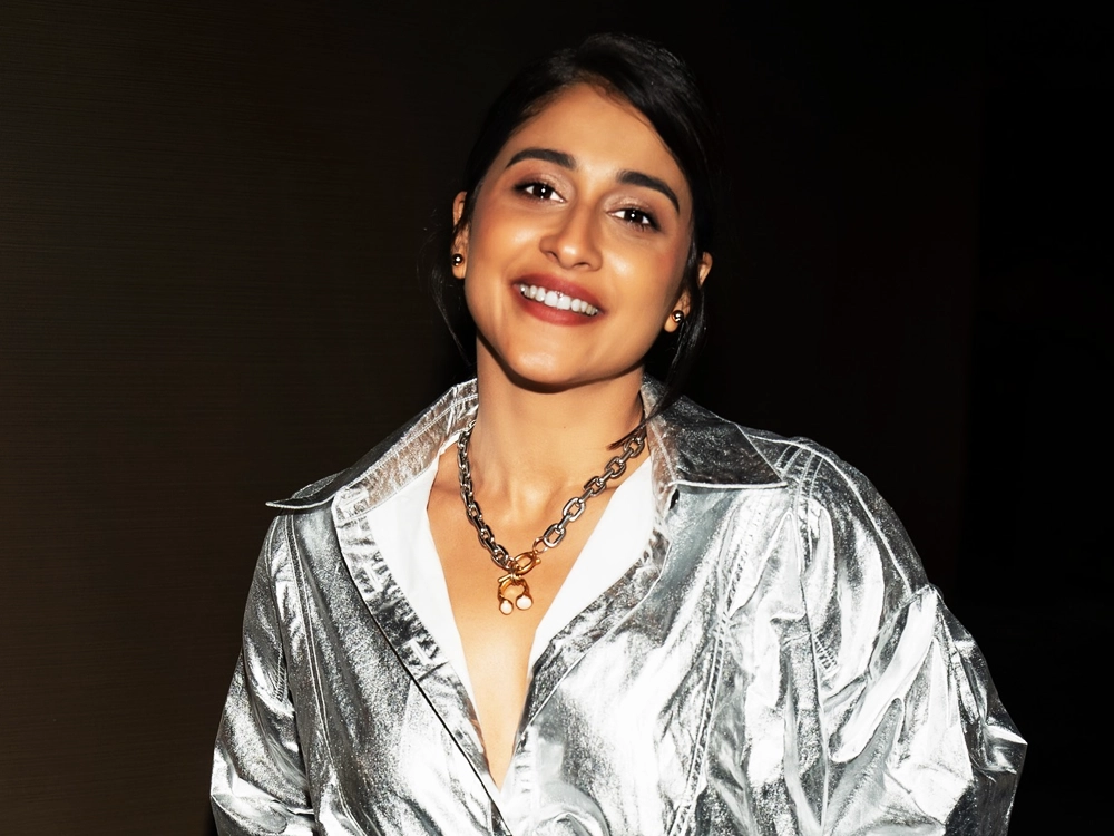 Regina Cassandra Age, Height, Boyfriend, Family Biography & Much More