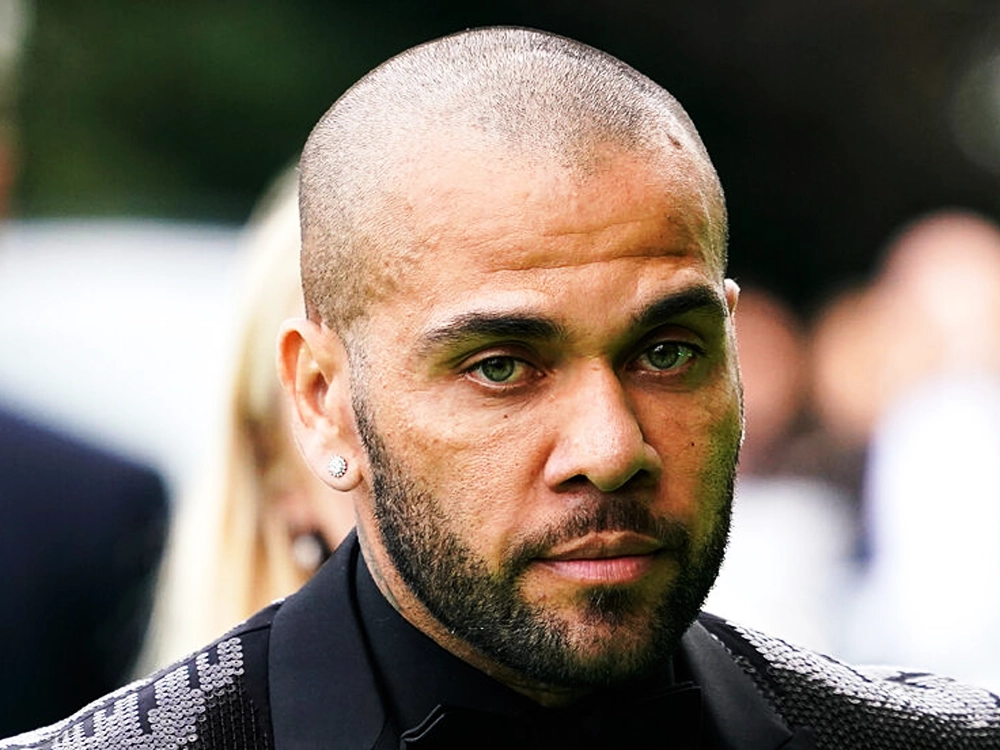 Dani Alves Age, Height, Girlfriend, Family Biography & Much More