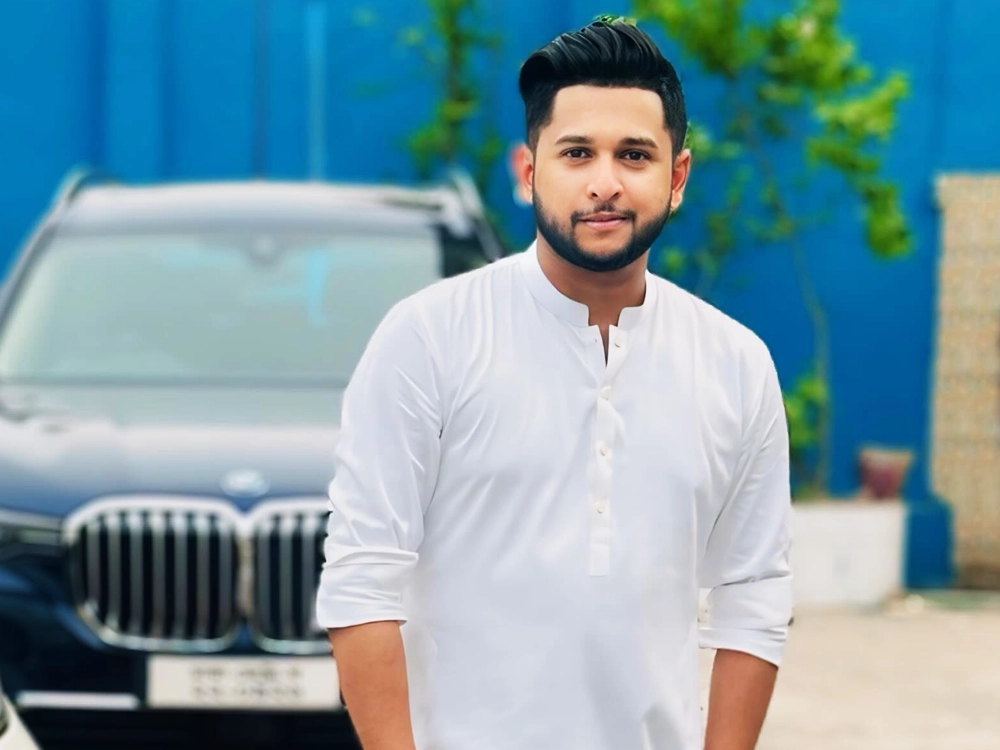 Tawhid Afridi Age, Height, Girlfriend, Family Biography & Much More