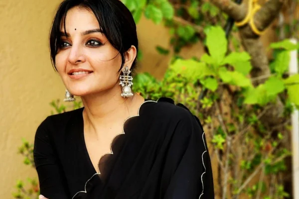 Manju Warrier Age, Height, Boyfriend, Family Biography & Much More