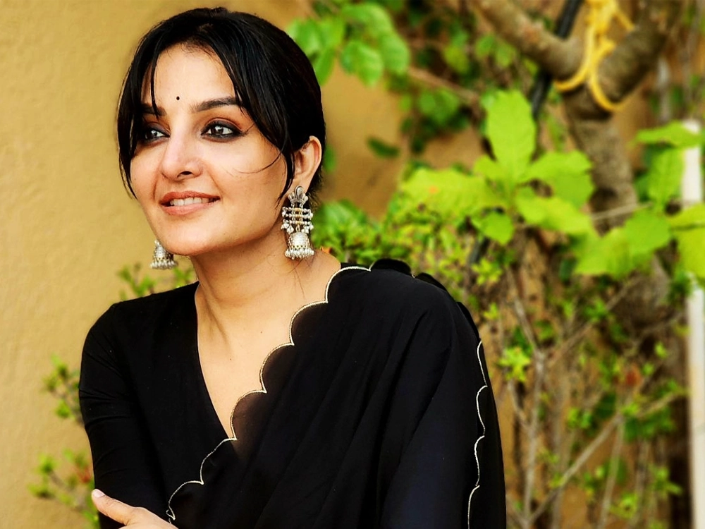 Manju Warrier Age, Height, Boyfriend, Family Biography & Much More