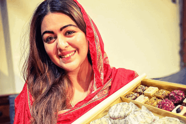 Shafaq Naaz Age, Height, Boyfriend, Family Biography & Much More