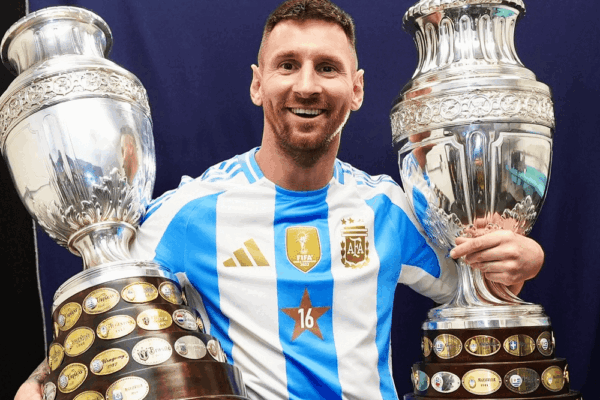 Lionel Messi Age, Height, Girlfriend, Family Biography & Much More