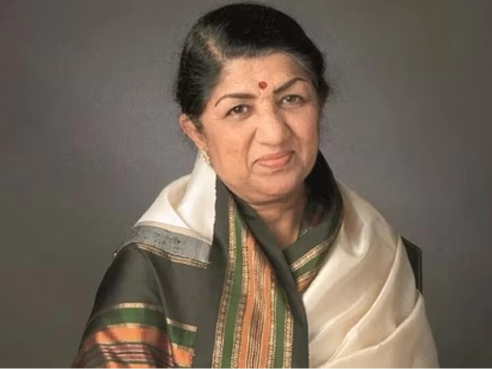 Lata Mangeshkar Age, Height, Boyfriend, Family Biography & Much More