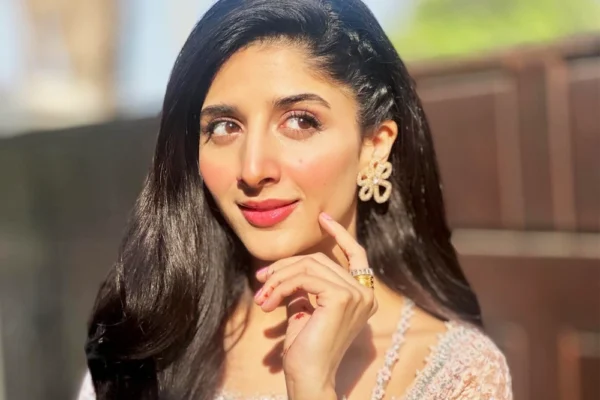 Mawra Hocane Age, Height, Boyfriend, Family Biography & Much More